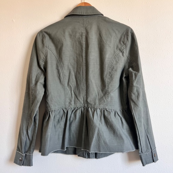 Francesca’s Miami Utility Jacket with Ruffle Bottom - Picture 4 of 7